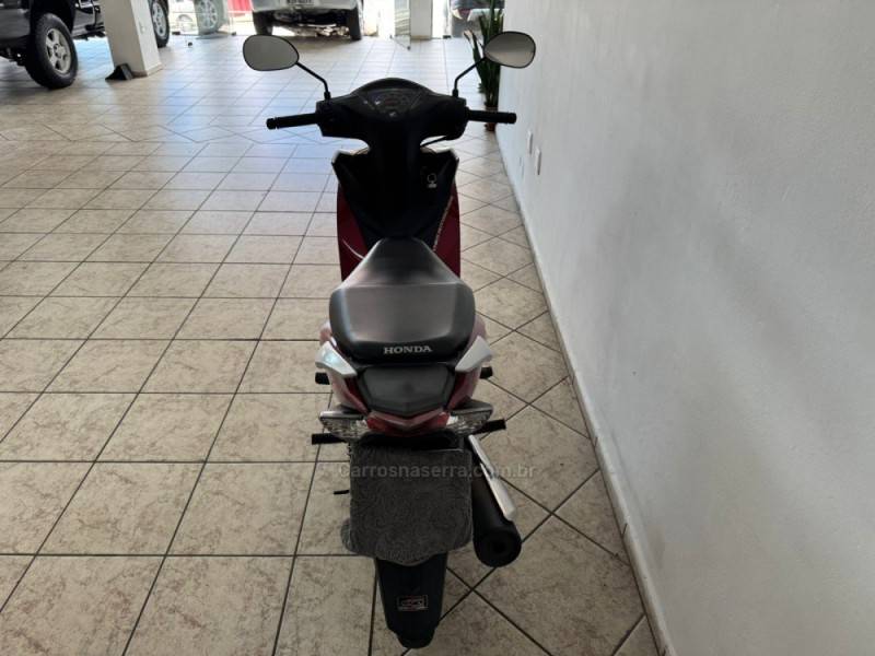 HONDA - BIZ 110I - 2022/2022 - Vermelha - Sob Consulta