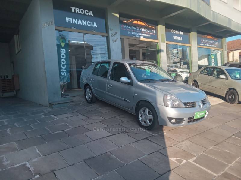 RENAULT - CLIO - 2007/2007 - Prata - Sob Consulta