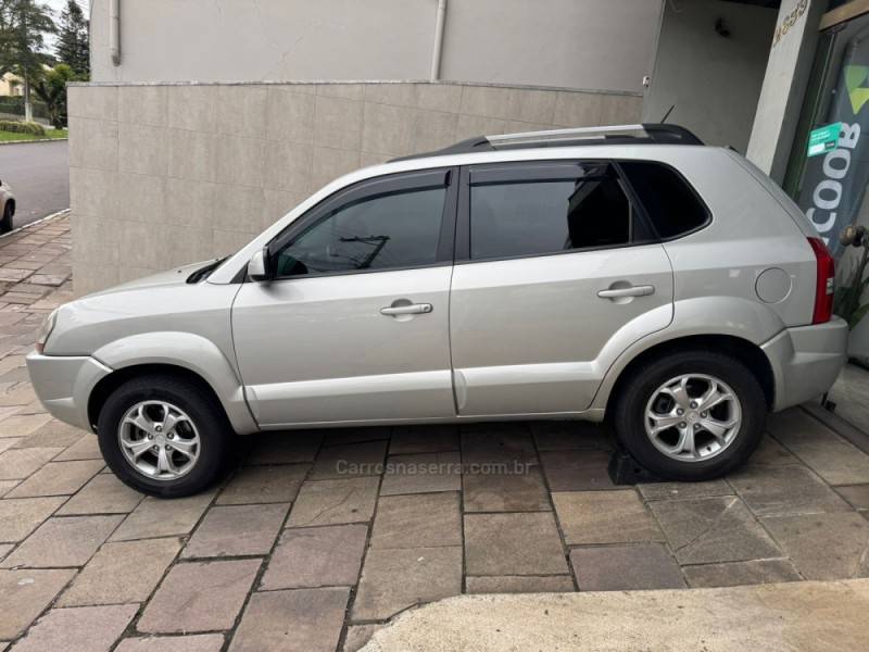 HYUNDAI - TUCSON - 2012/2013 - Prata - Sob Consulta