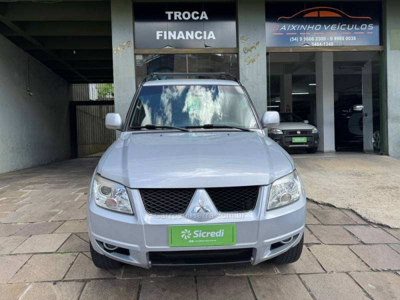 MITSUBISHI - PAJERO TR4 - 2010/2010 - Prata - Sob Consulta