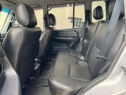 MITSUBISHI - PAJERO TR4 - 2010/2010 - Prata - Sob Consulta