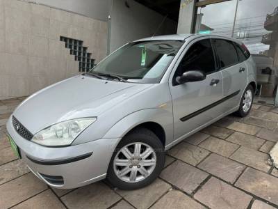 FORD - FOCUS - 2008/2008 - Prata - R$ 29.900,00
