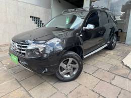 RENAULT - DUSTER - 2013/2014 - Preta - R$ 53.900,00