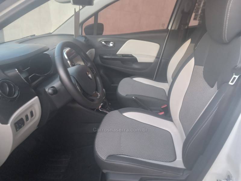 RENAULT - CAPTUR - 2018/2019 - Branca - Sob Consulta