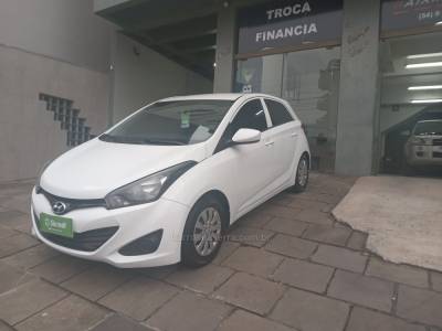 HYUNDAI - HB20 - 2012/2013 - Branca - R$ 41.900,00