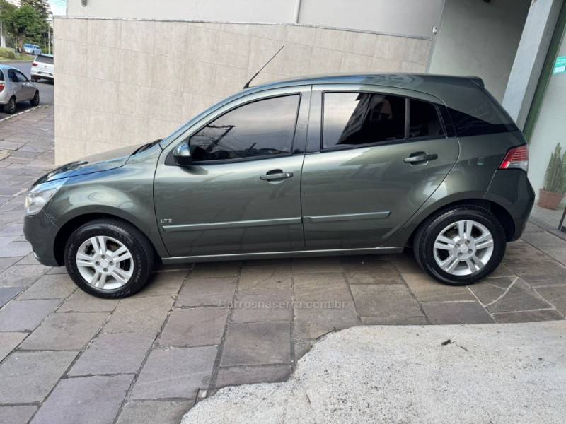 CHEVROLET - AGILE - 2011/2011 - Verde - R$ 38.900,00
