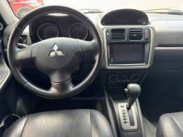 MITSUBISHI - PAJERO TR4 - 2010/2010 - Prata - Sob Consulta