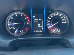 TOYOTA - HILUX SW4 - 2021/2021 - Branca - R$ 283.900,00