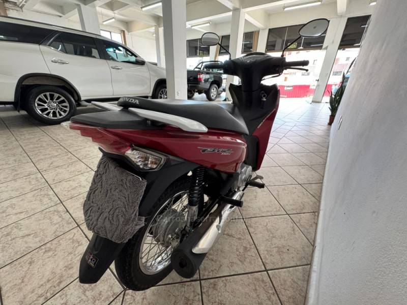 HONDA - BIZ 110I - 2022/2022 - Vermelha - Sob Consulta